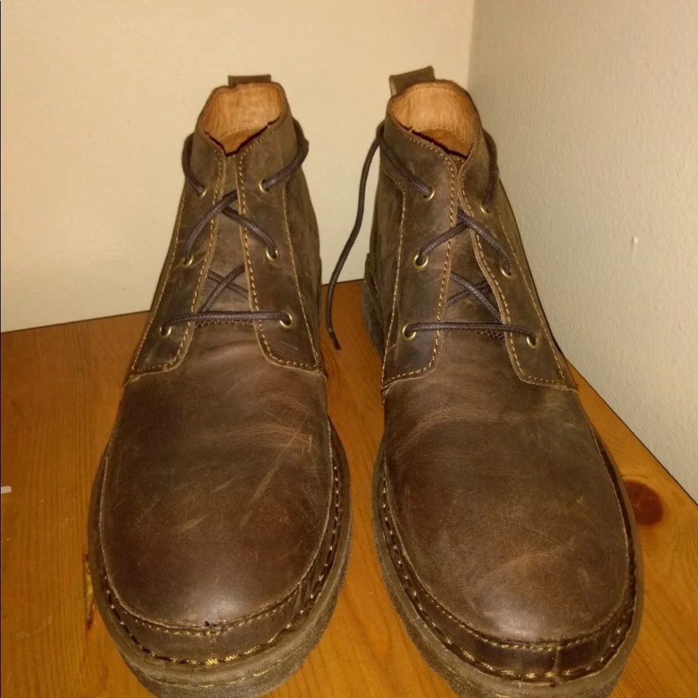 Born leather Boots